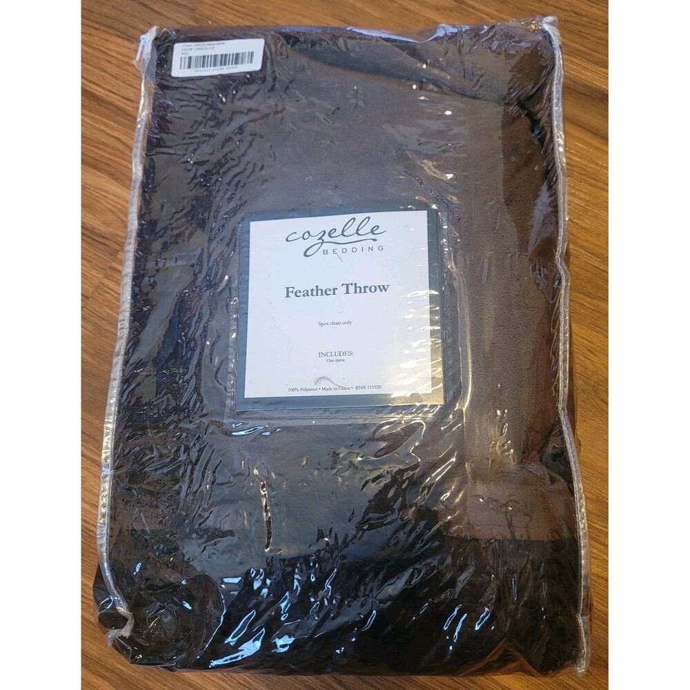 Cozelle Bedding  Chocolate Brown Feather Plush Soft  Throw Blanket 50x60